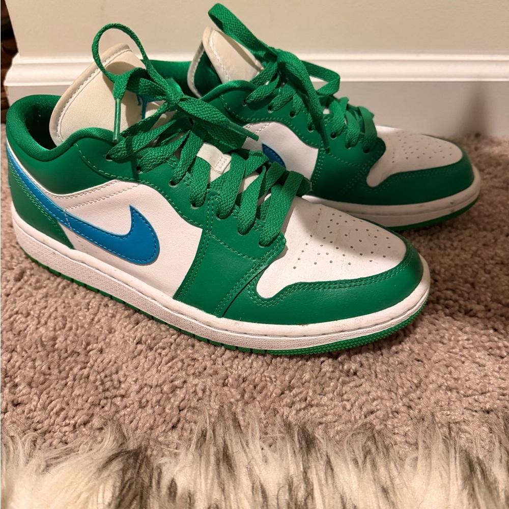 Air Jordan 1 Low “Lucky Green” 2023